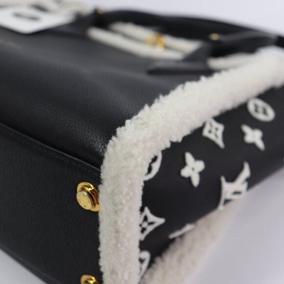 Sold💜Louis Vuitton Grained Calfskin Shearling On My Side MM Black - Picture 8 of 16